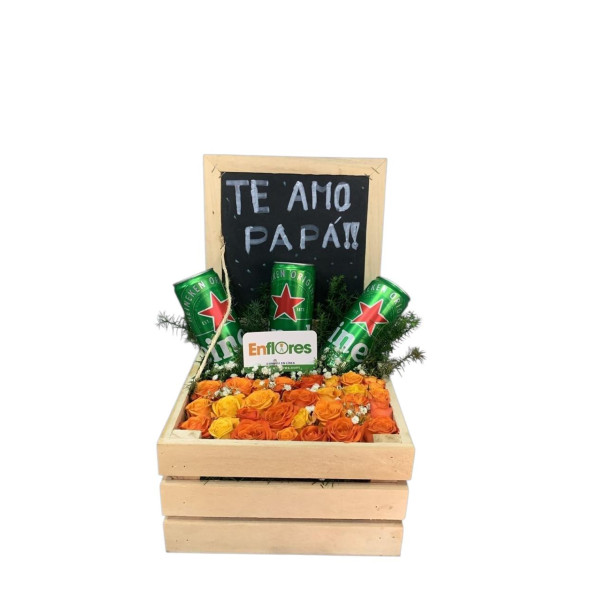 Caja con rosas mini y 3 cervezas