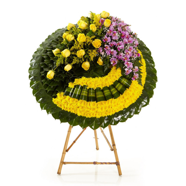 Corona Floral con Rosas y Orquídeas - Diseño Ofrenda